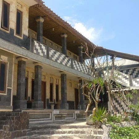 甘彭德里尼酒店 Brono 外观 照片